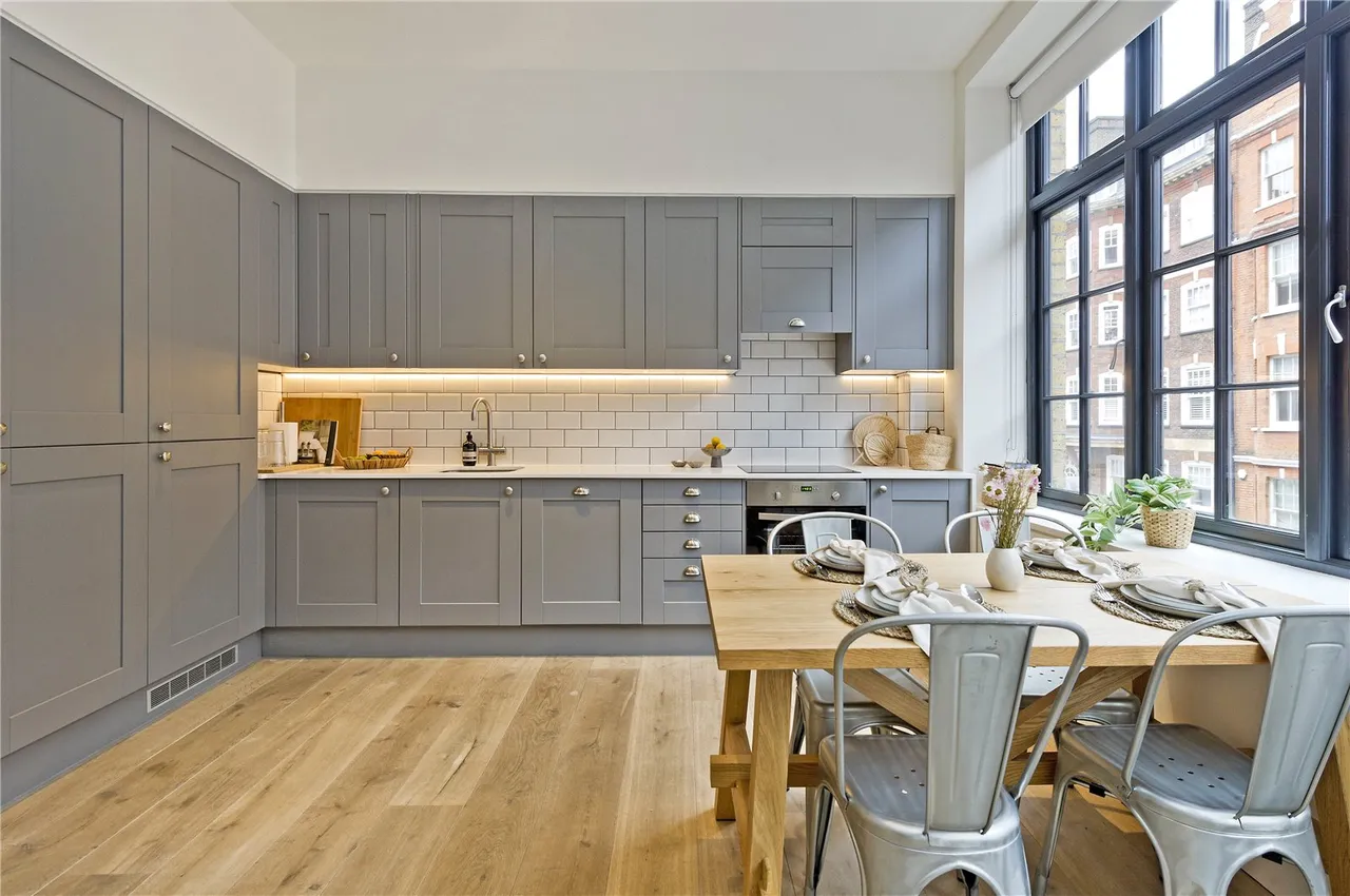 Great Titchfield Street, London, W1W, photo 8
