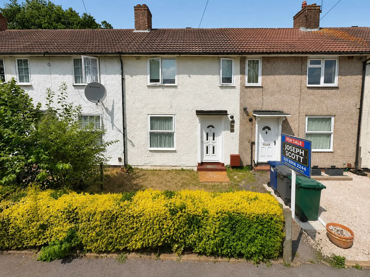 2 bed house for sale, Dryfield Road, Edgware, HA8