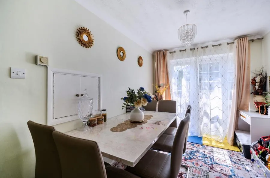 Leafield Close, Woking, GU21, photo 6