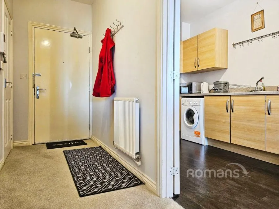 Bramall Place, Church Crookham, GU52, photo 5