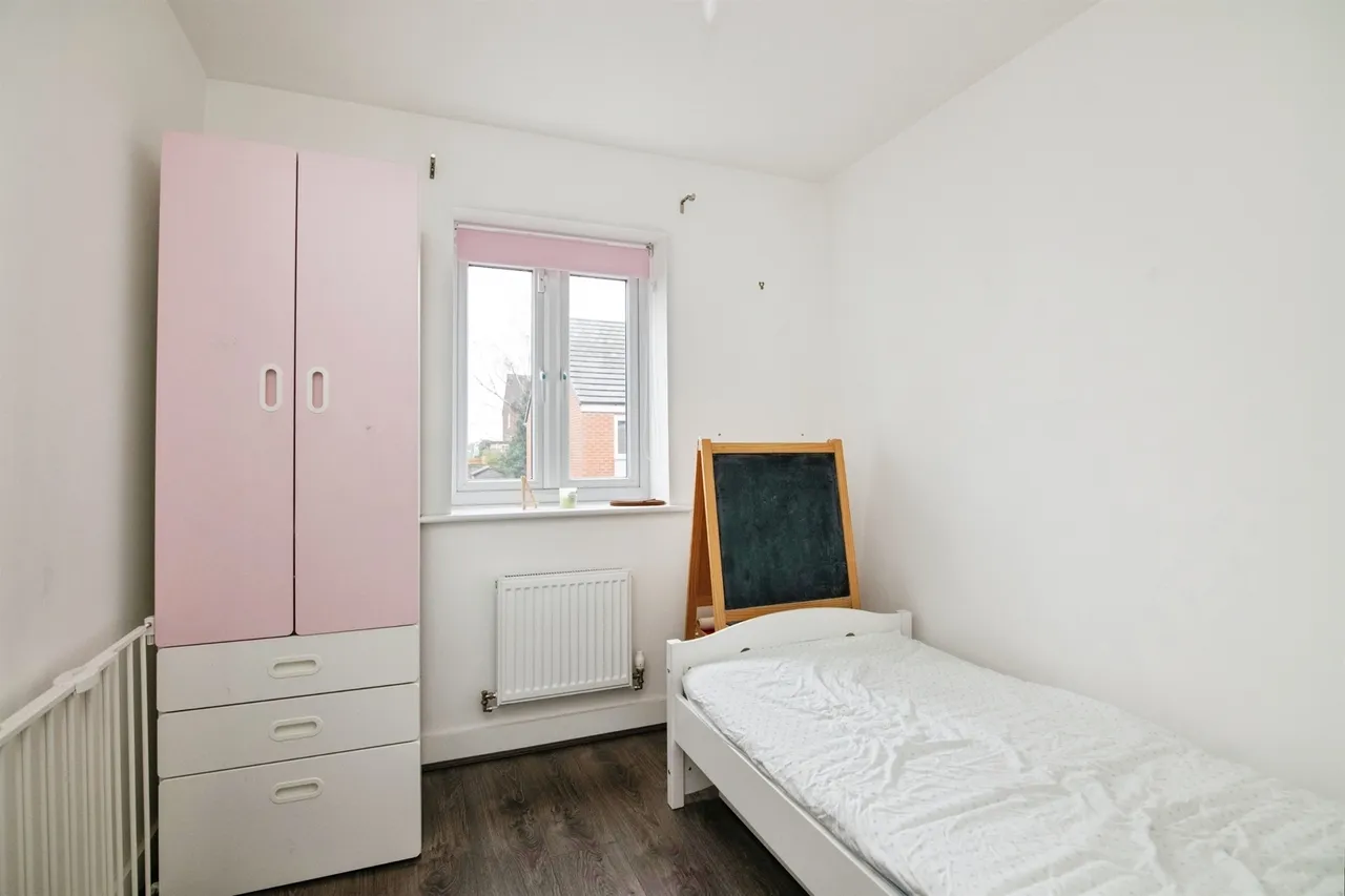 Laura Roberts Close, West Bromwich, B70, photo 8