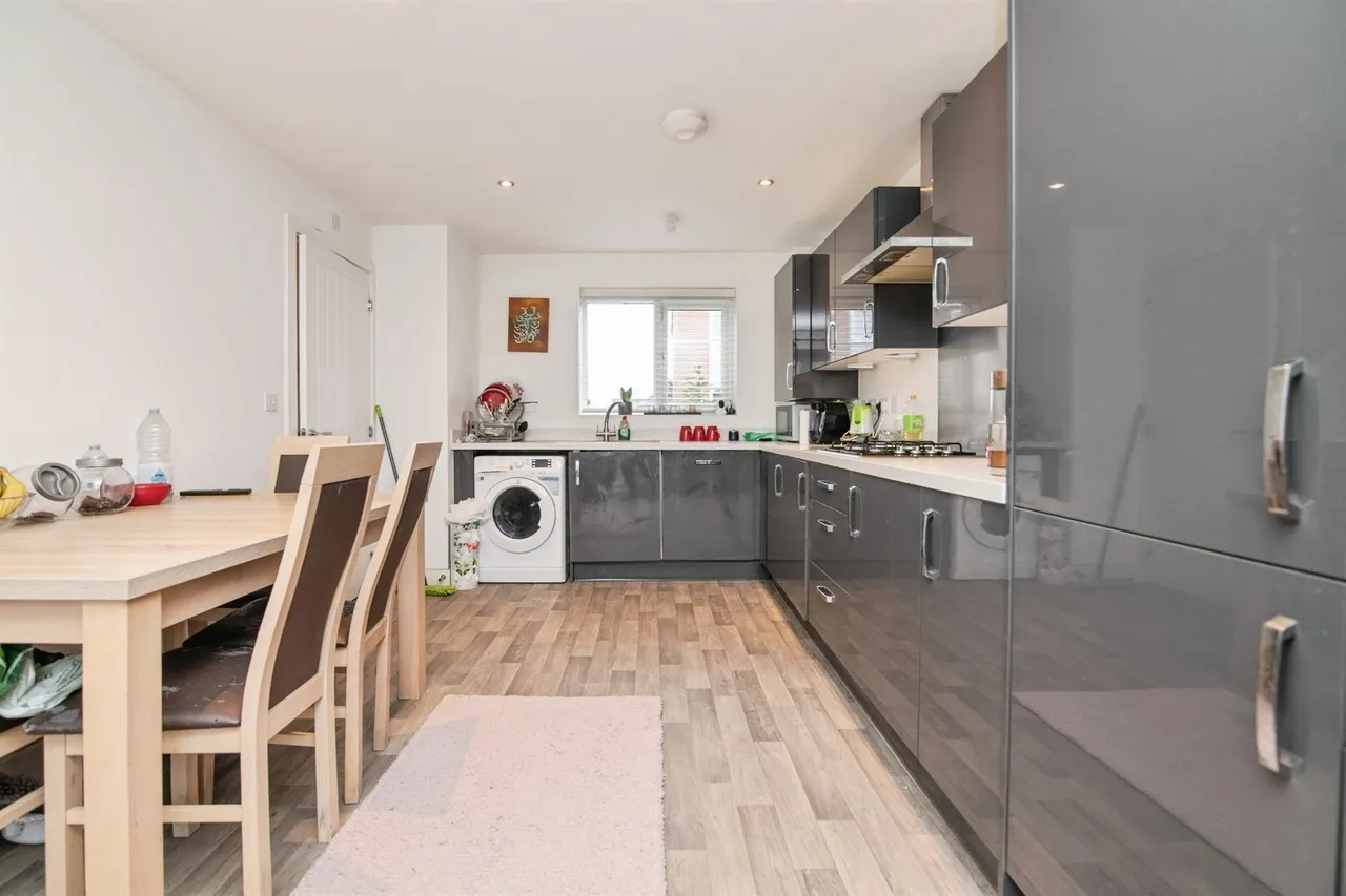 Laura Roberts Close, West Bromwich, B70, photo 5