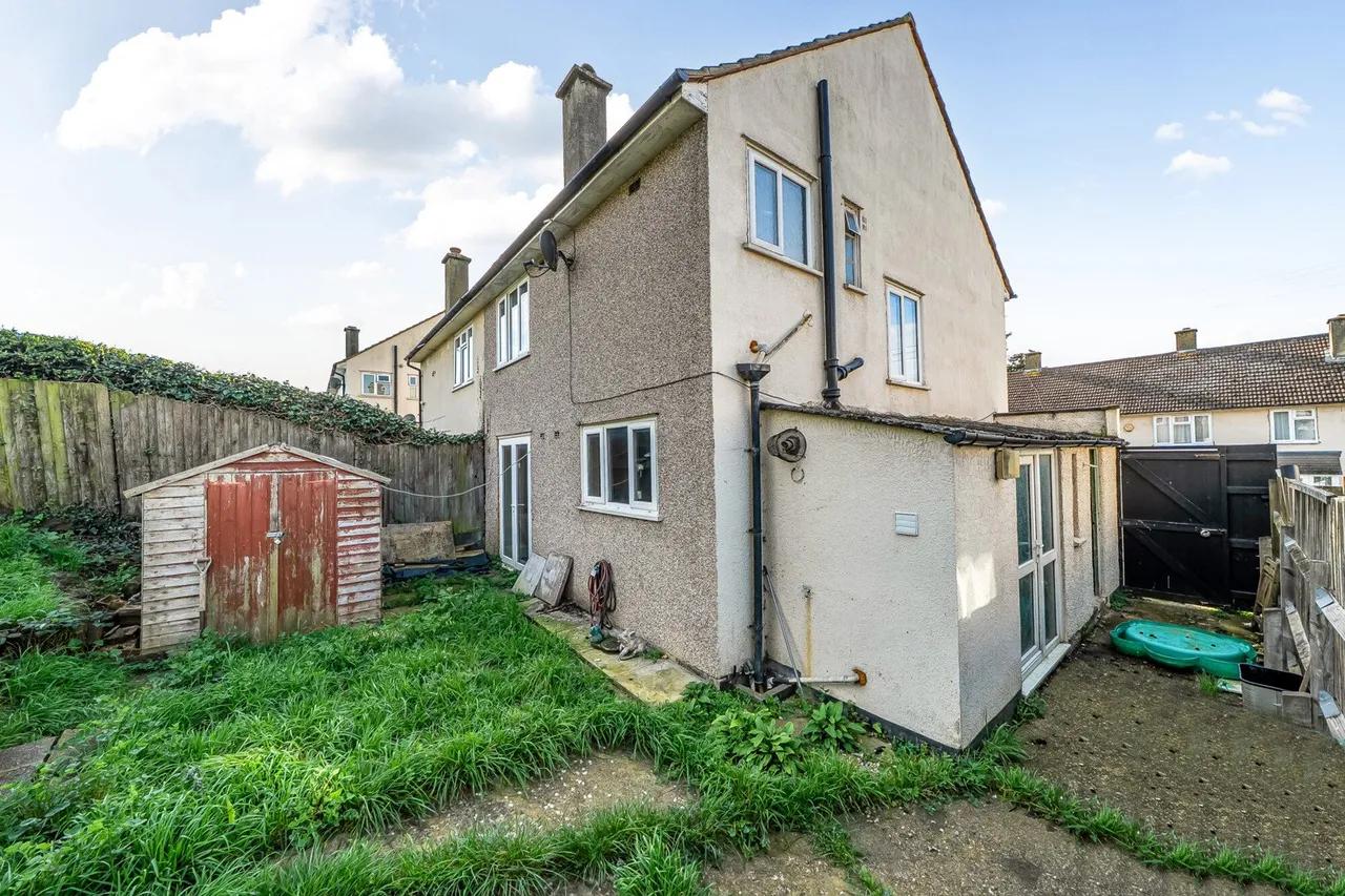 Longcroft, SE9, photo 11