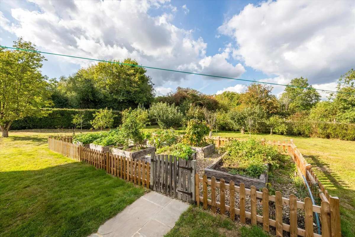 Copper Lane, Marden, TN12, photo 29