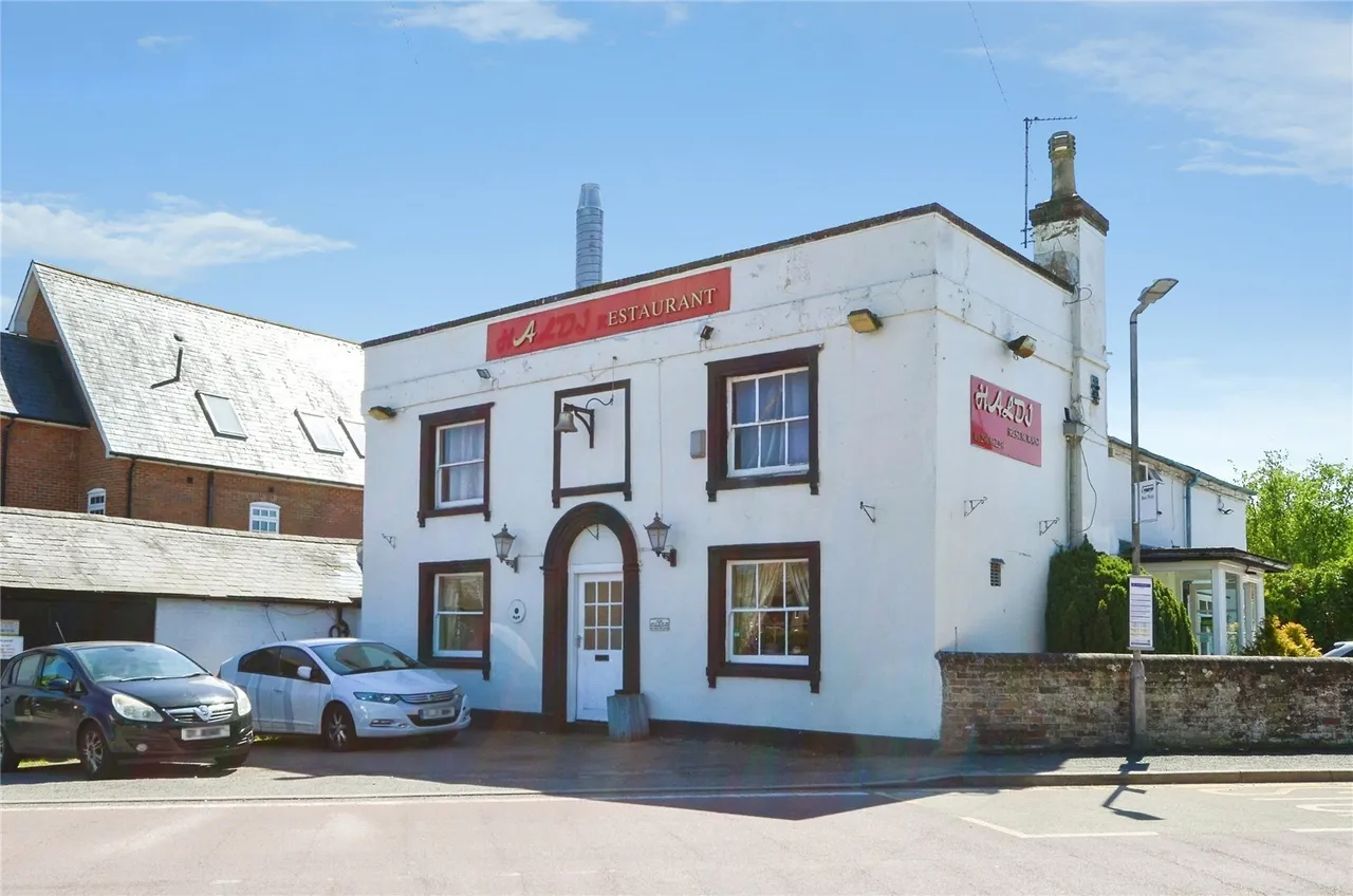 house for sale — Marsworth Road, LEIGHTON BUZZARD, Bedfordshire, LU7