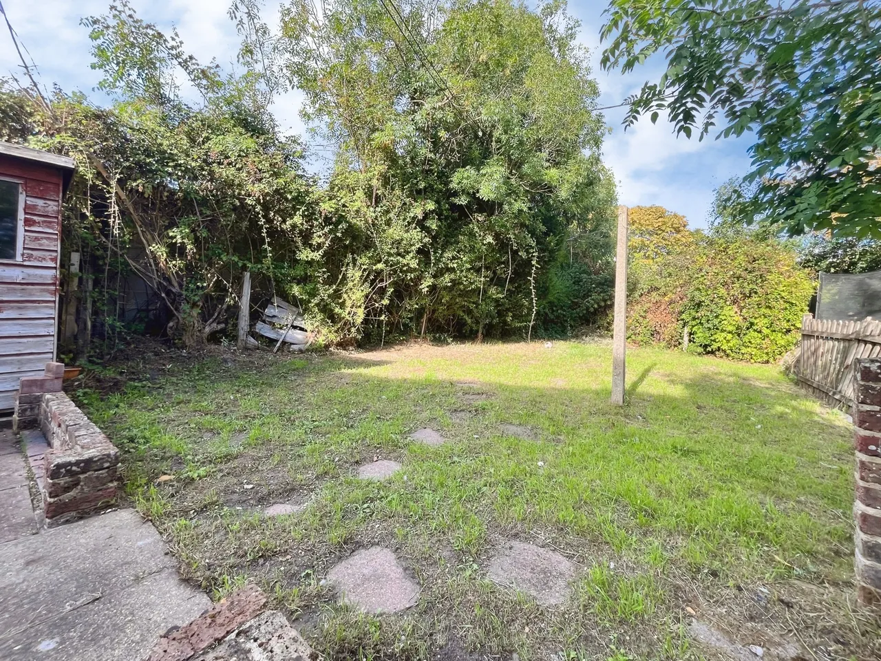 Potters Gate, Farnham, Surrey, GU9 7BA, photo 9