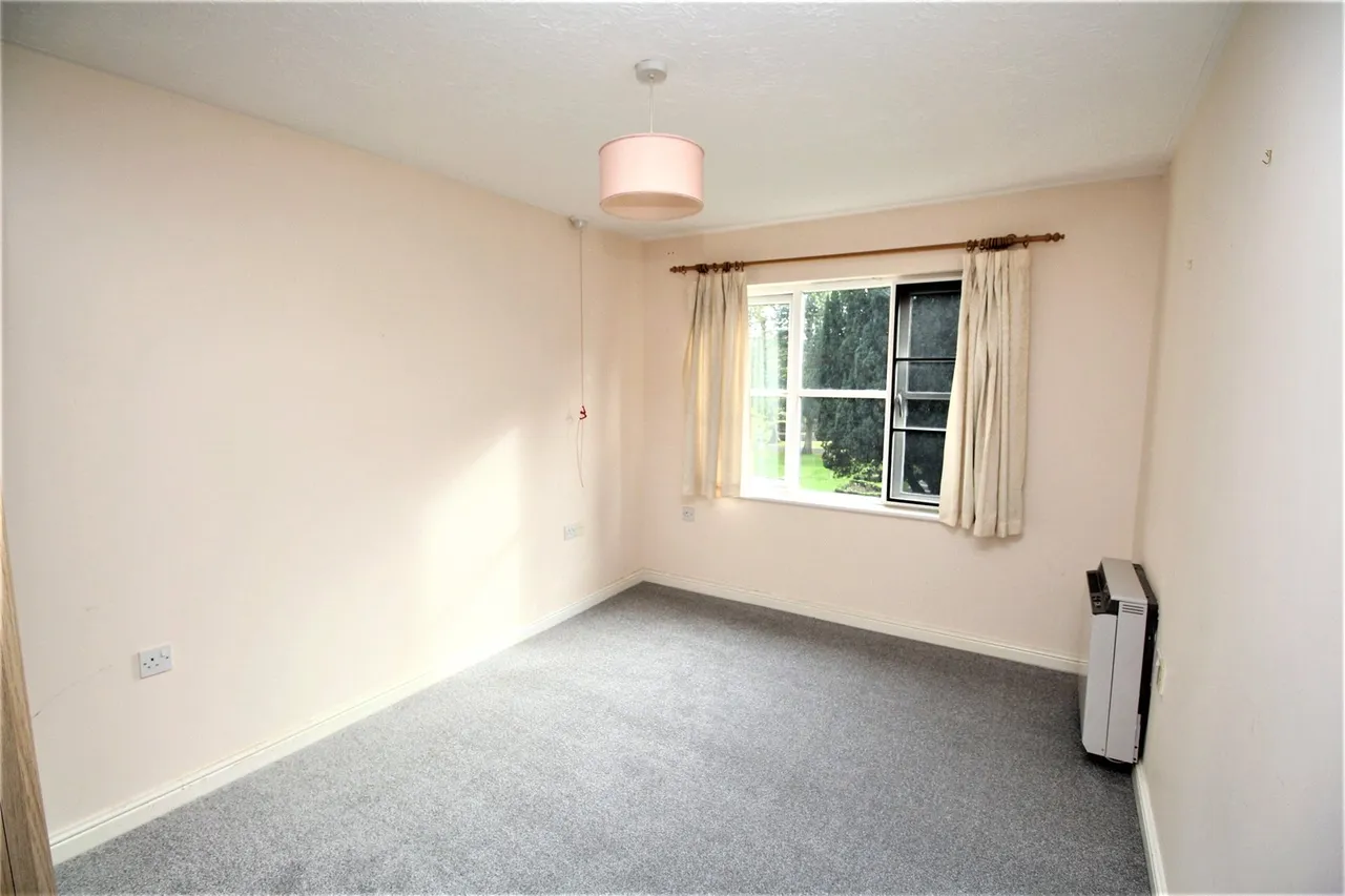 Lenten Street, Alton, GU34, photo 5
