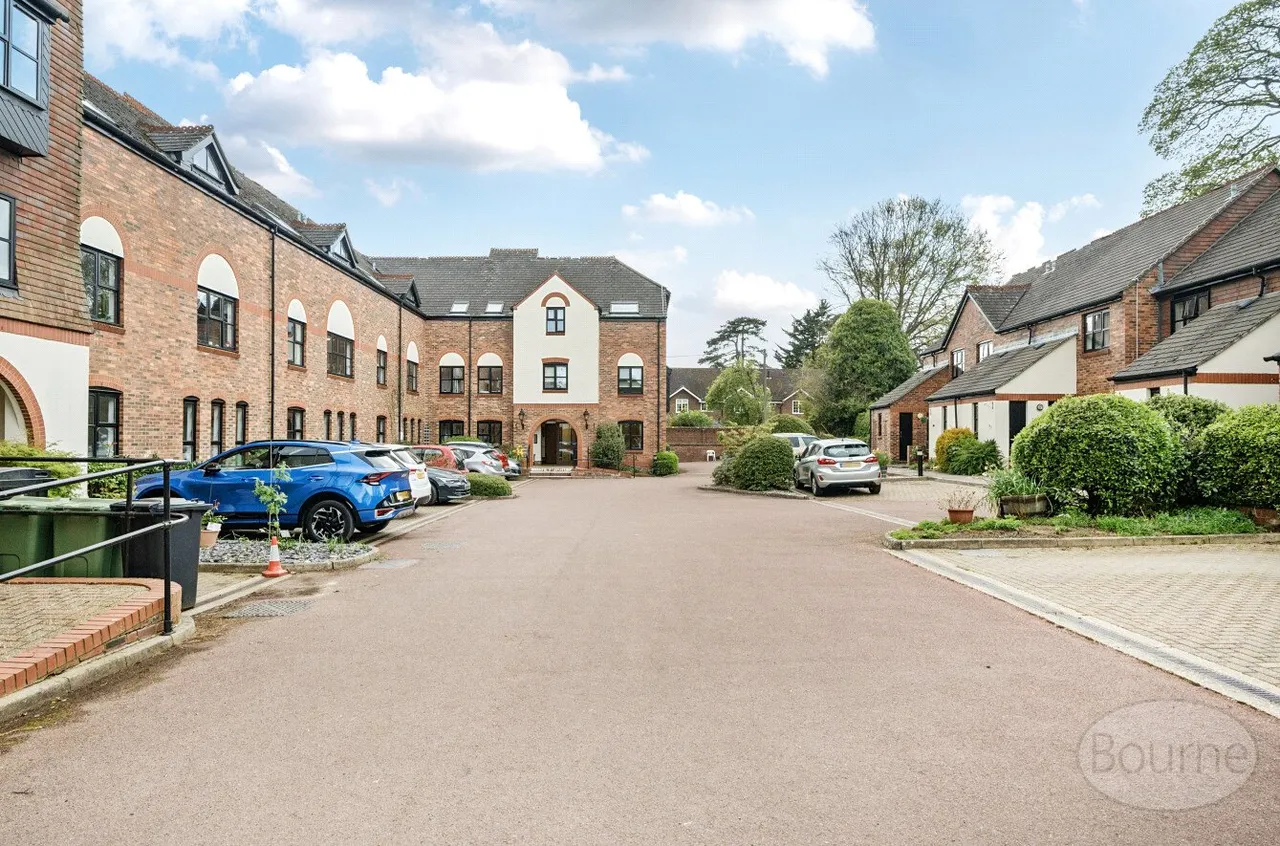 Lenten Street, Alton, GU34, photo 15