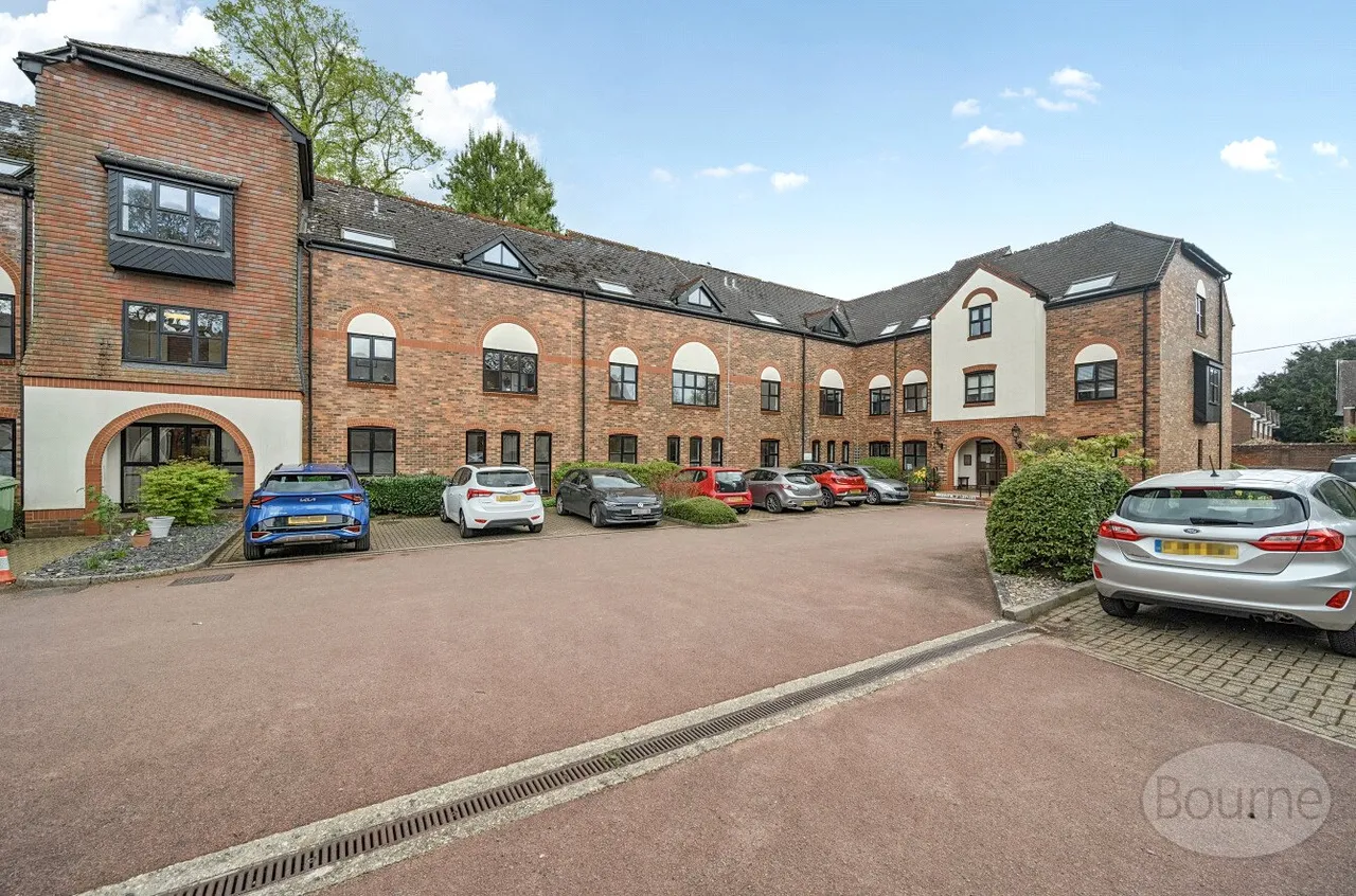 Lenten Street, Alton, GU34, photo 17