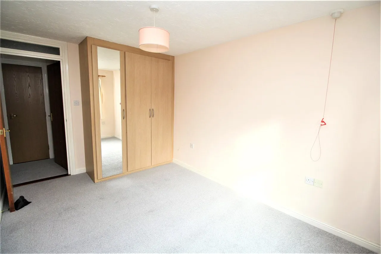 Lenten Street, Alton, GU34, photo 6