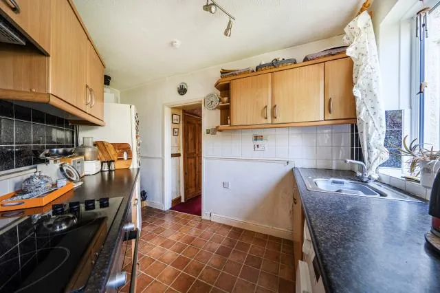 Eastcott Hill, Swindon, SN1, photo 6
