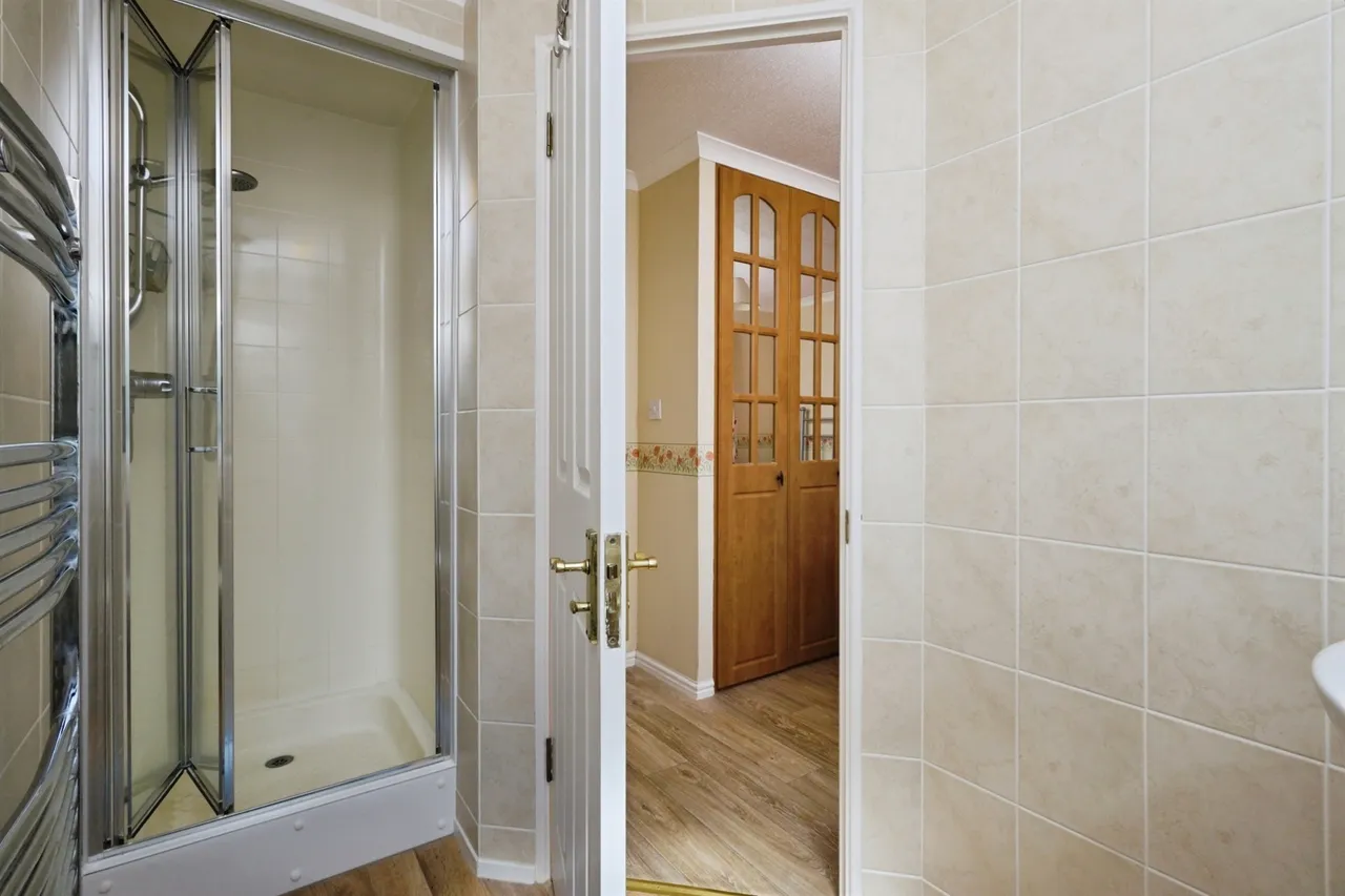 Deanland Wood Park, Golden Cross, BN27, photo 11