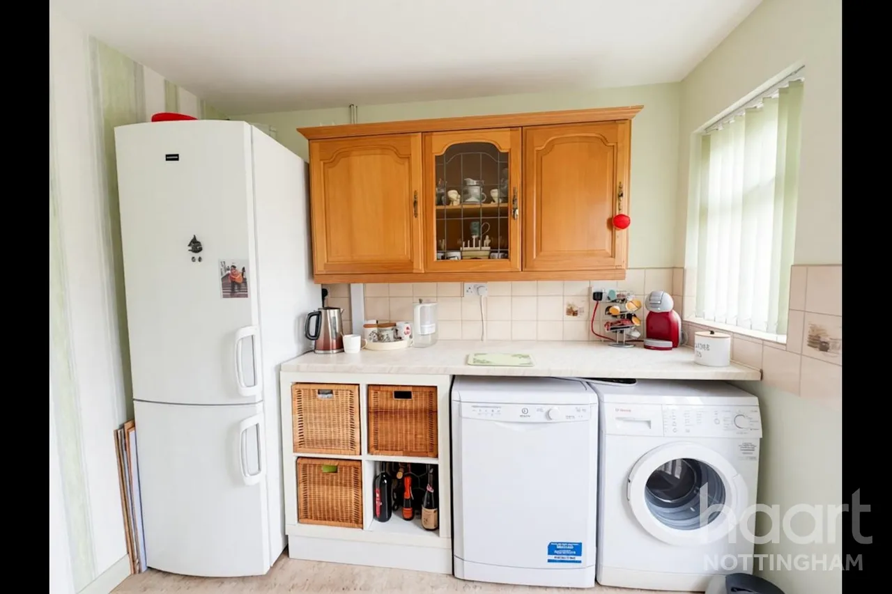 Camborne Drive, Aspley, NG8, photo 4