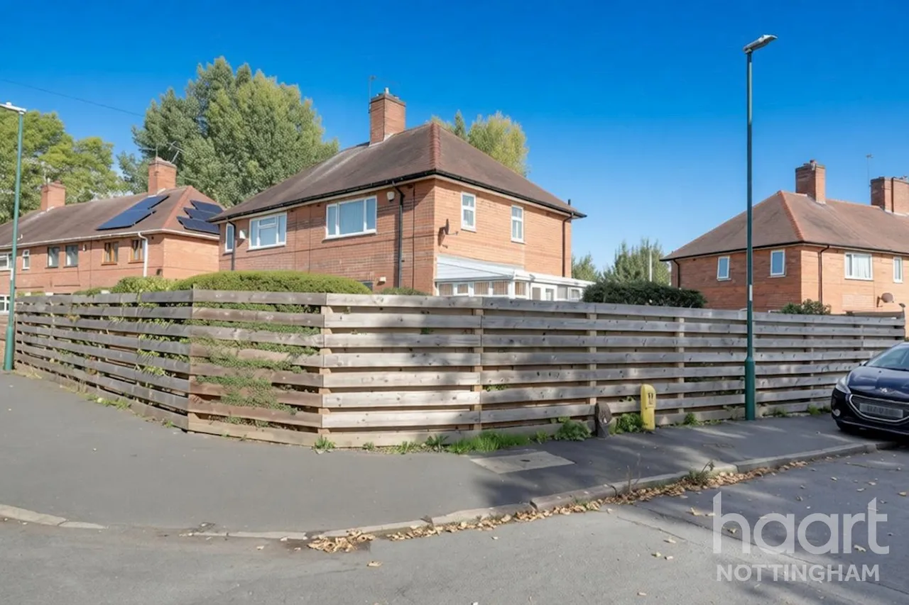 Camborne Drive, Aspley, NG8, photo 3