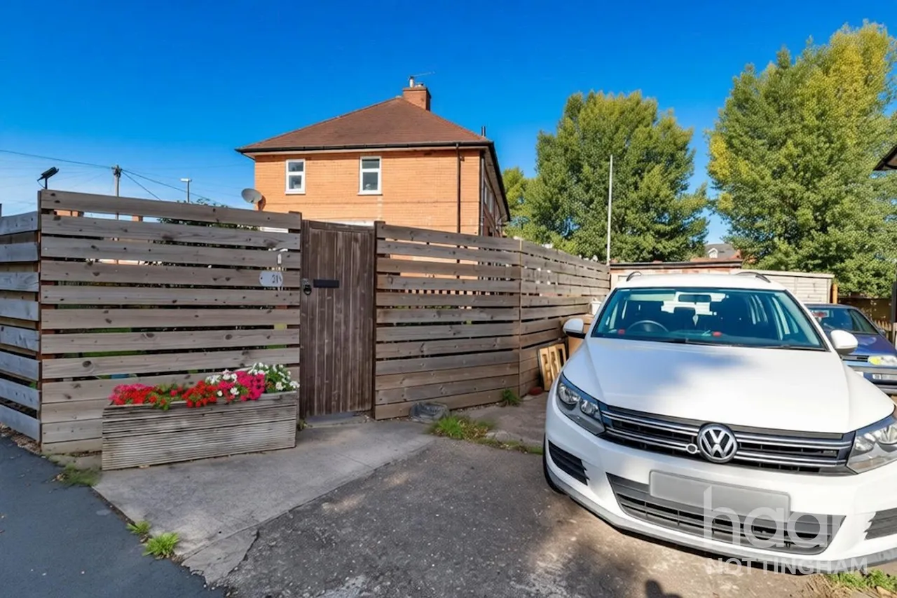Camborne Drive, Aspley, NG8, photo 16