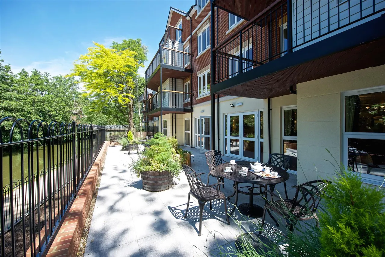 1 bed flat for sale, Bradford Street, Tonbridge, TN9