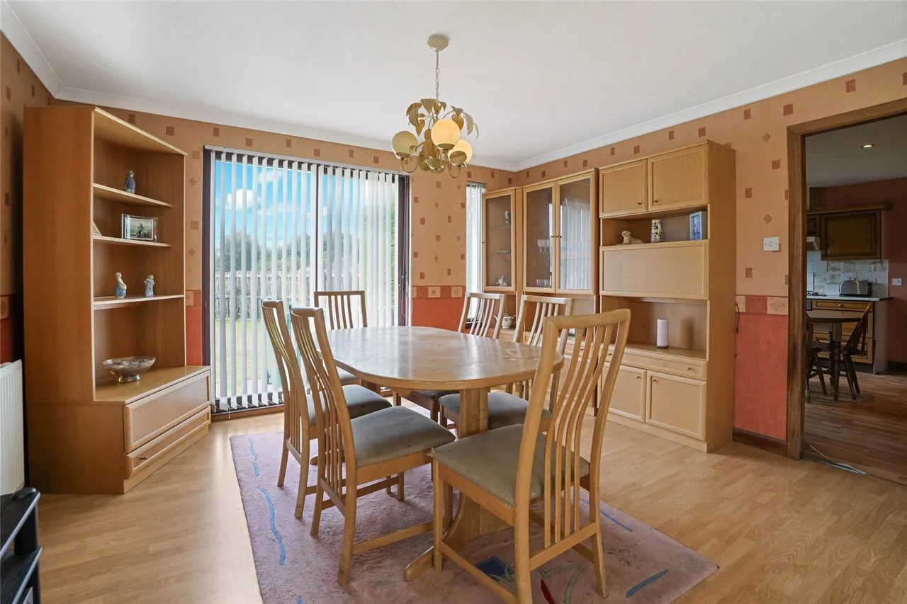 Eldindean Court, Dunfermline, Fife, KY12, photo 7