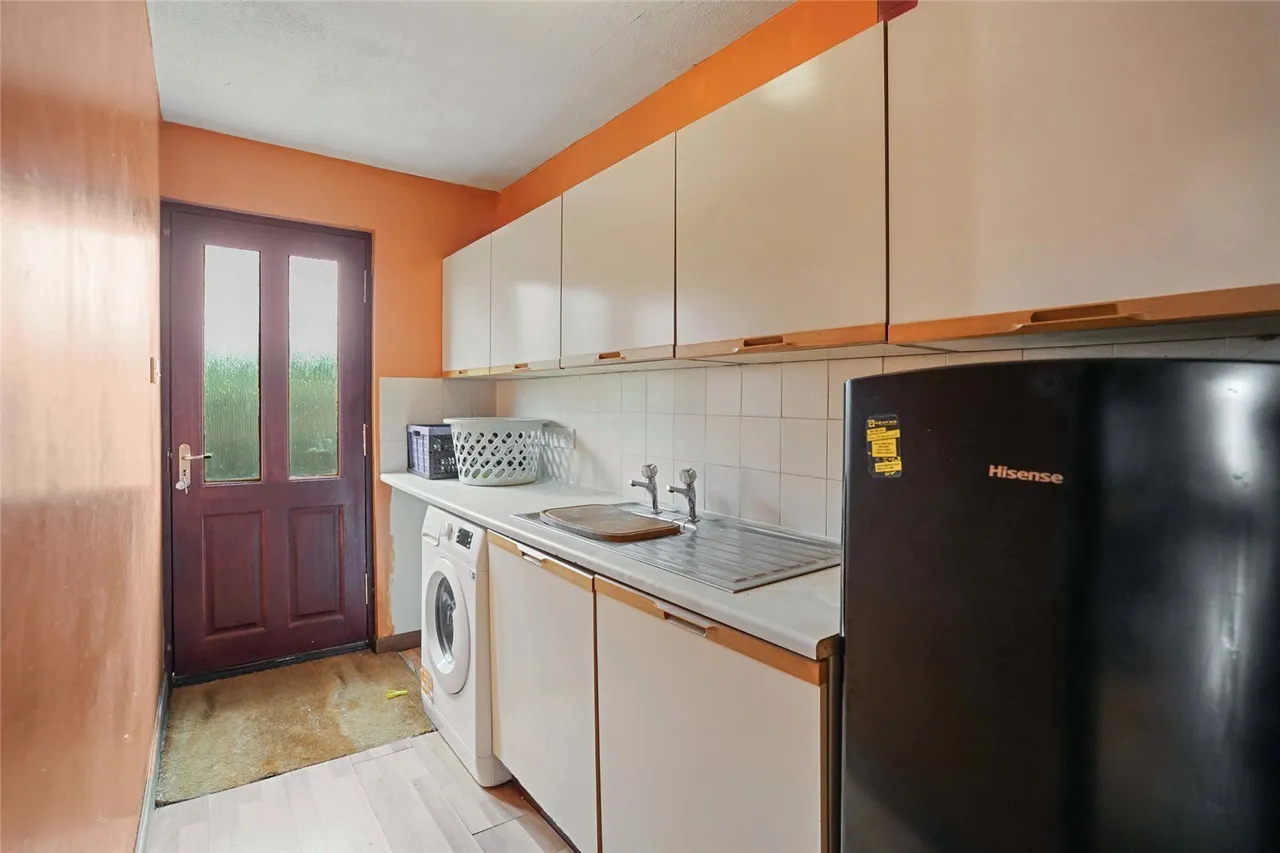 Eldindean Court, Dunfermline, Fife, KY12, photo 10