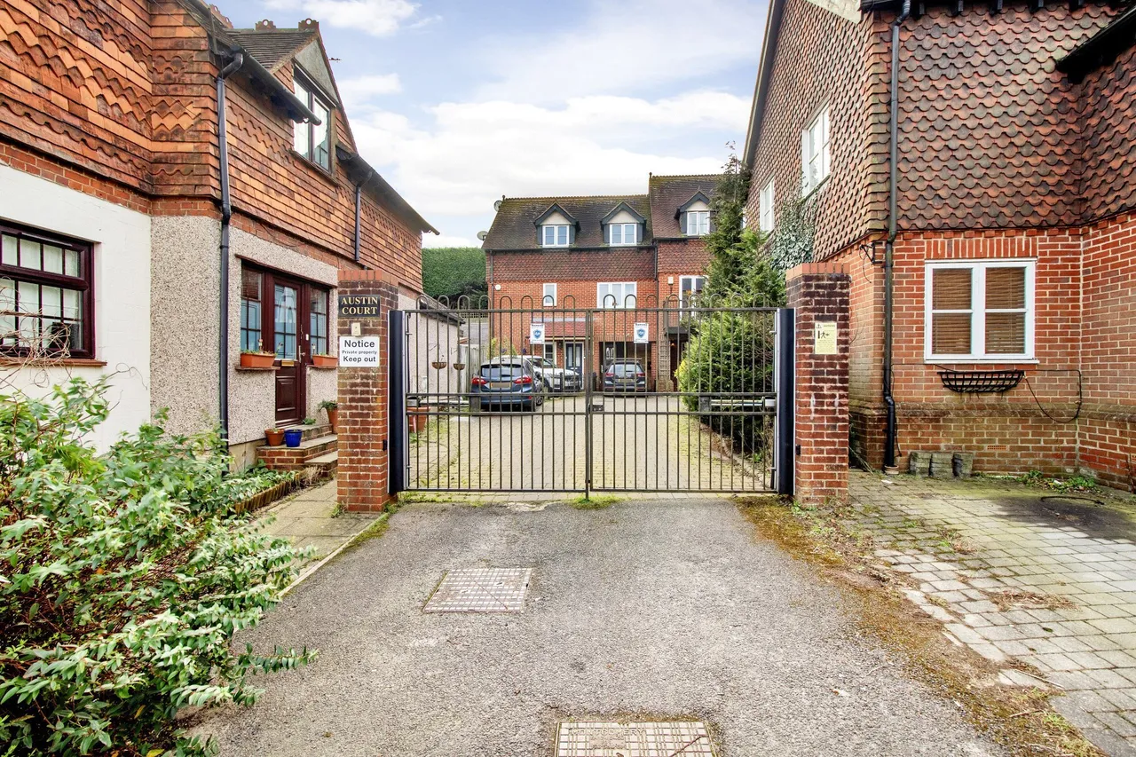 London Road, Westerham, TN16, photo 14