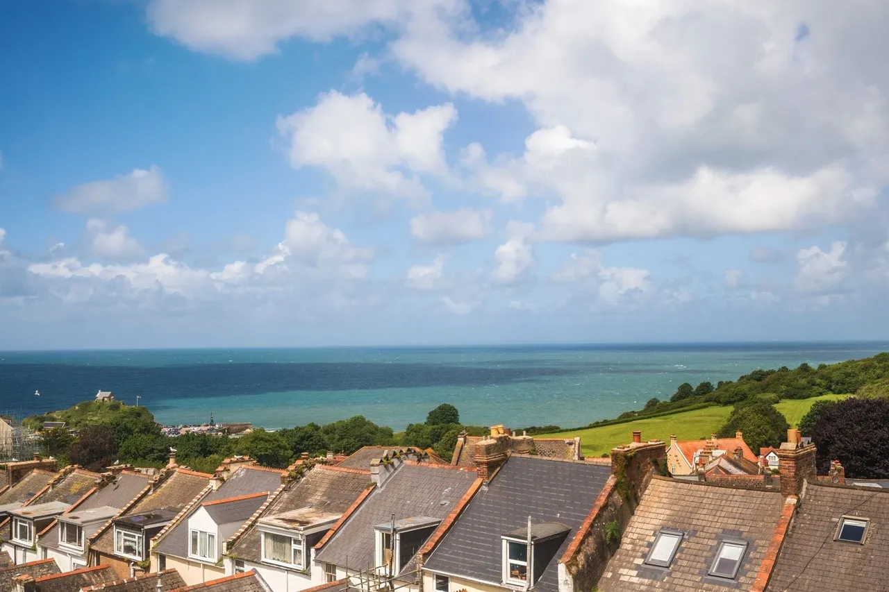 Oceanside Larkstone Crescent, Ilfracombe, EX34, photo 21