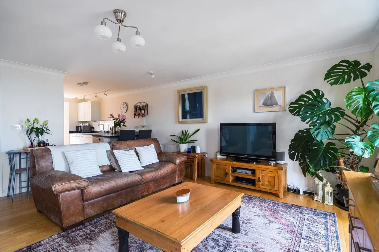 Oceanside Larkstone Crescent, Ilfracombe, EX34, photo 4