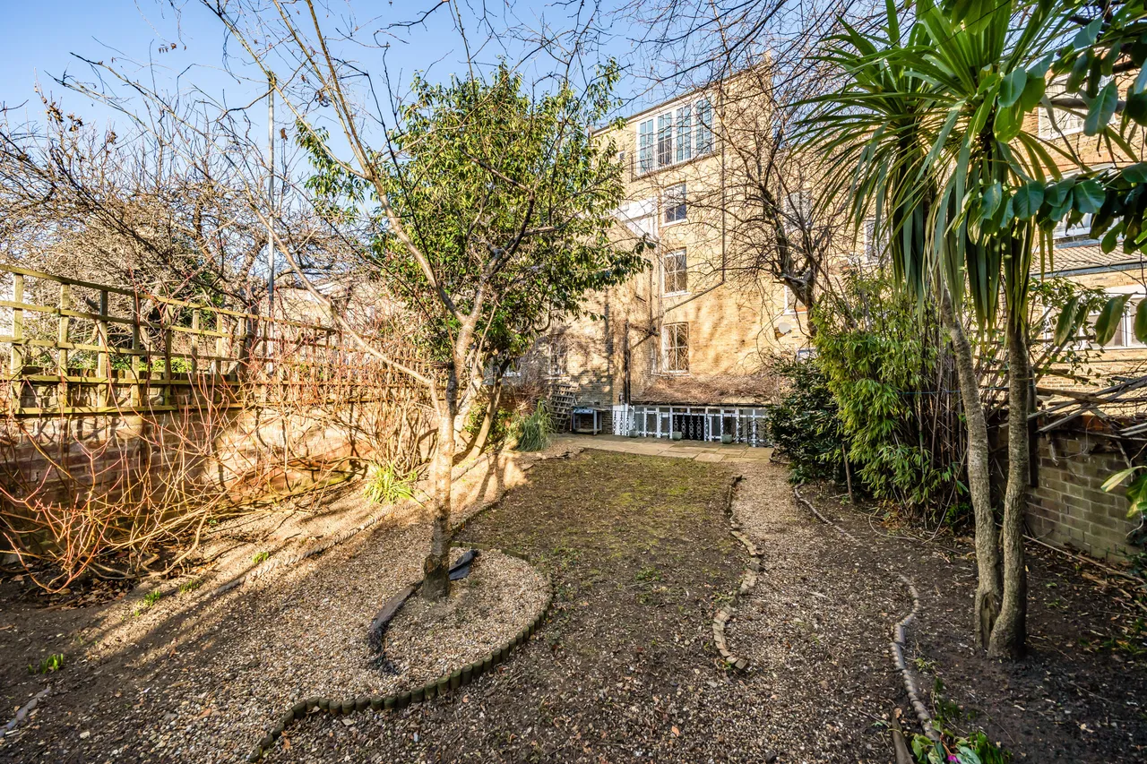 349 Amhurst Road, London, photo 10