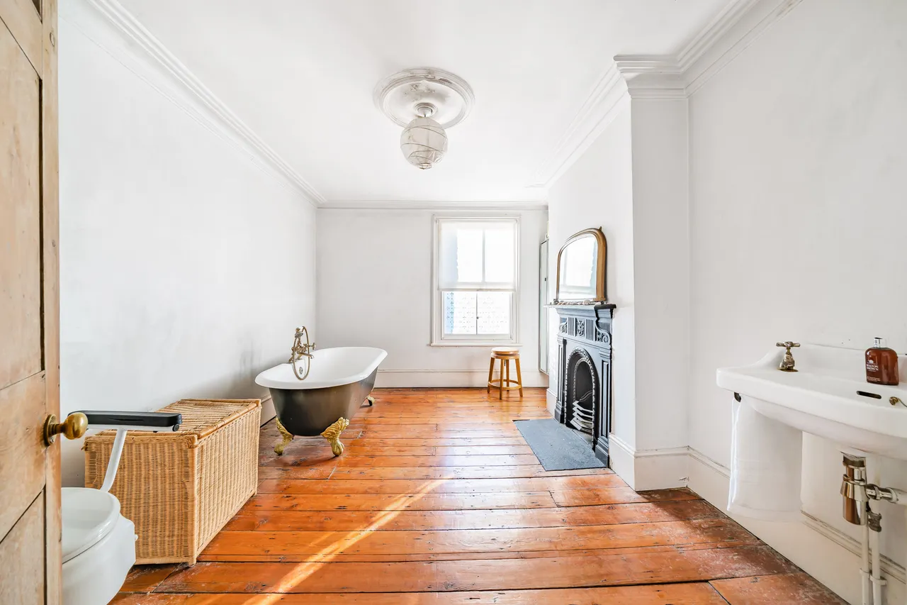349 Amhurst Road, London, photo 9