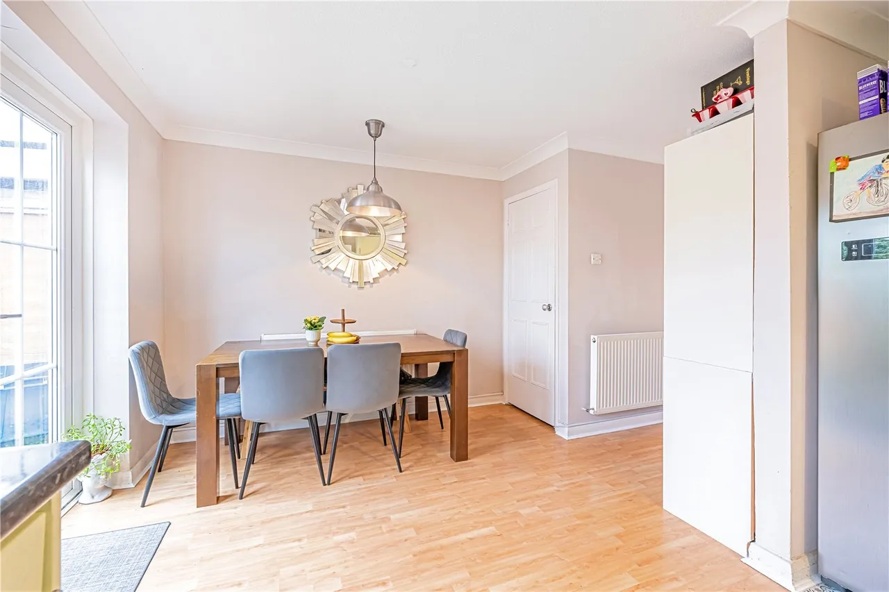 Appleby Close, Twickenham, TW2 5NA, photo 5