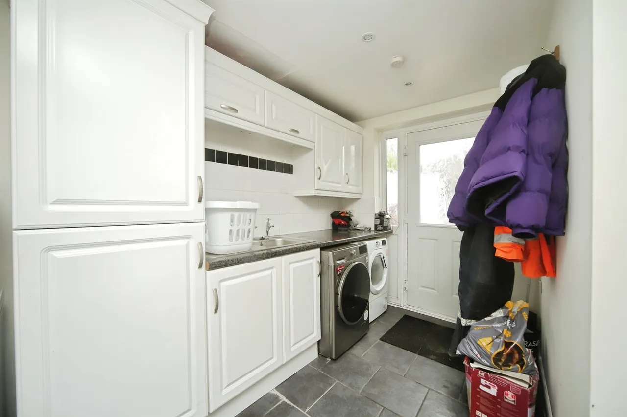 Chedzoy Lane, Bridgwater, TA7, photo 17