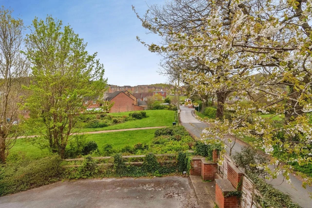Pillaton Drive, Huntington, Cannock, Staffordshire, WS12, photo 23