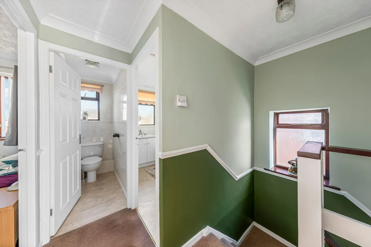 Abbey Road, Lowton, WA3, photo 14