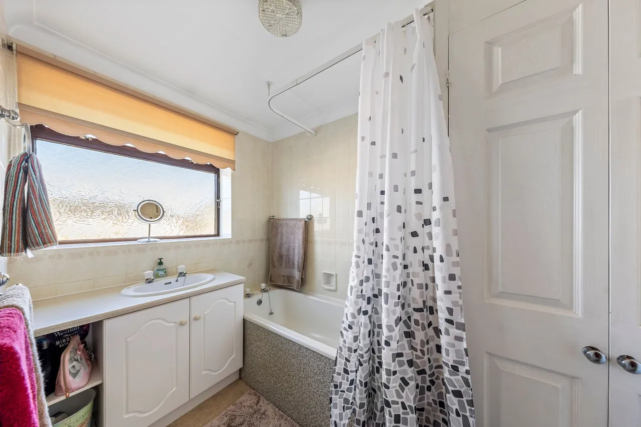 Abbey Road, Lowton, WA3, photo 18