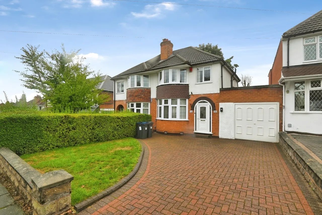 3 bed house for sale, Longmoor Road, Sutton Coldfield, B73