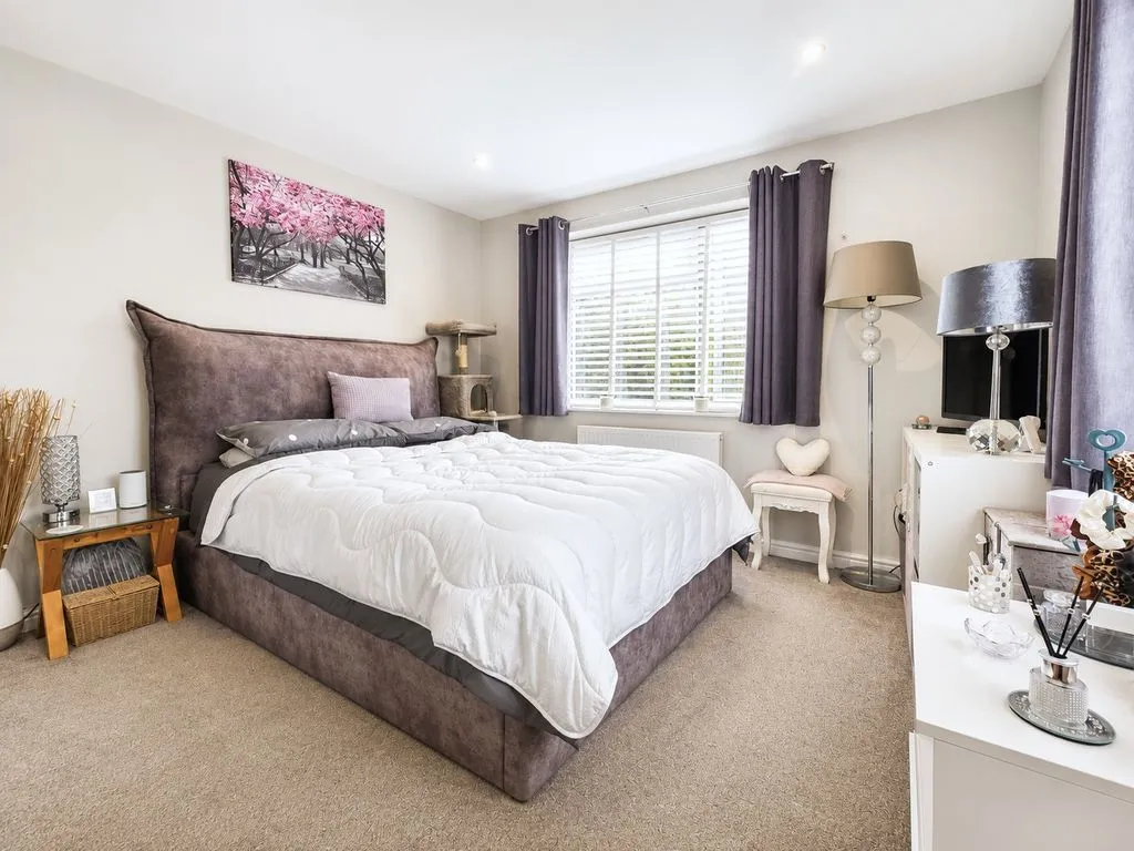 Jackson Court Hazlemere, High Wycombe, HP15, photo 8
