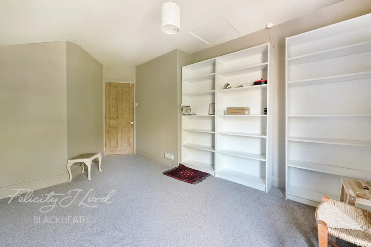 Macoma Terrace, Plumstead, photo 19