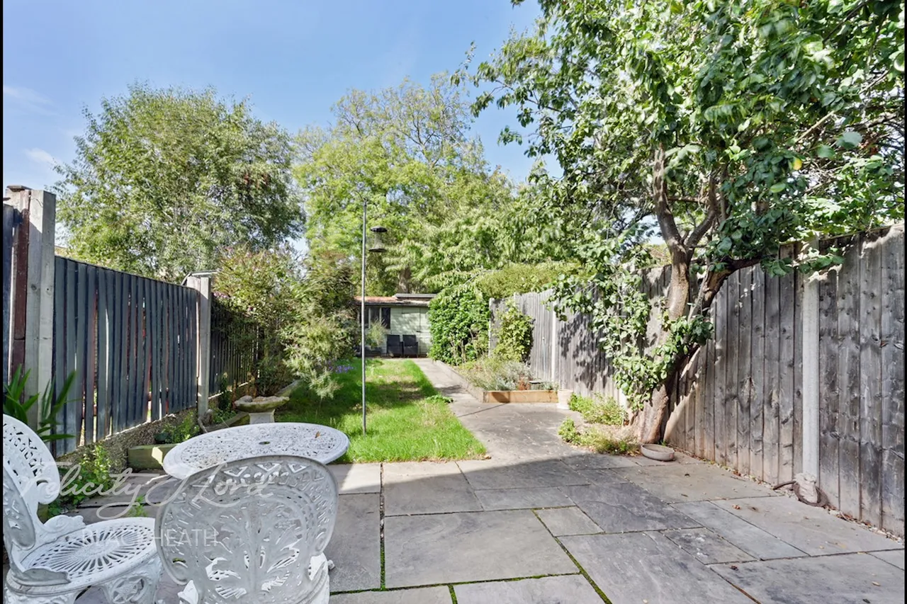 Macoma Terrace, Plumstead, photo 24