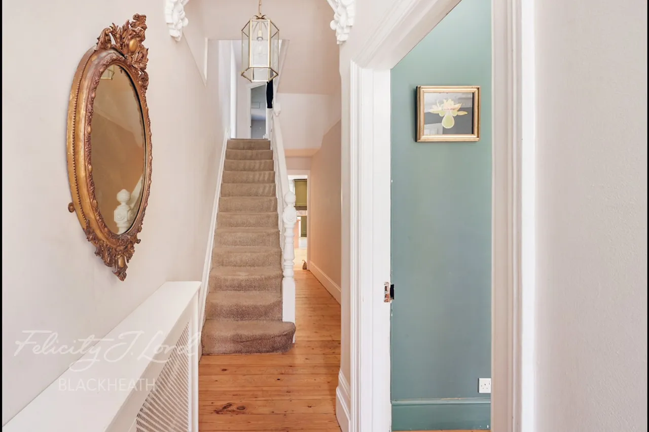 Macoma Terrace, Plumstead, photo 14