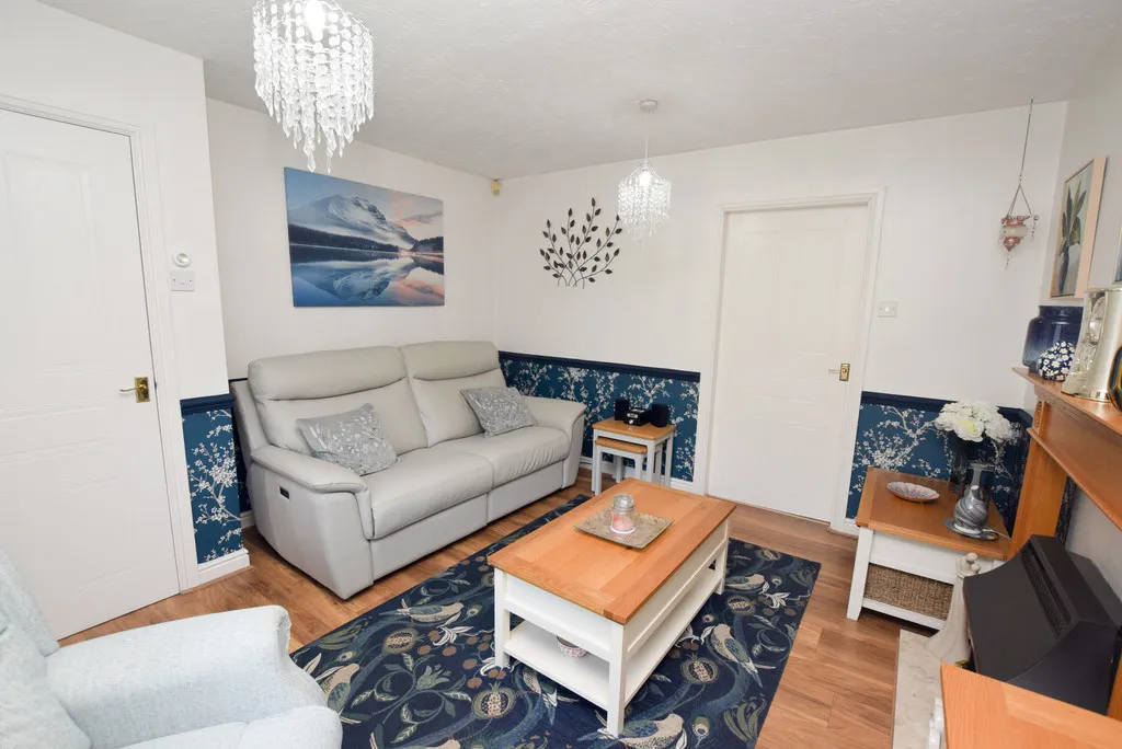 Suffolk Way, Horsehay, TF4, photo 6