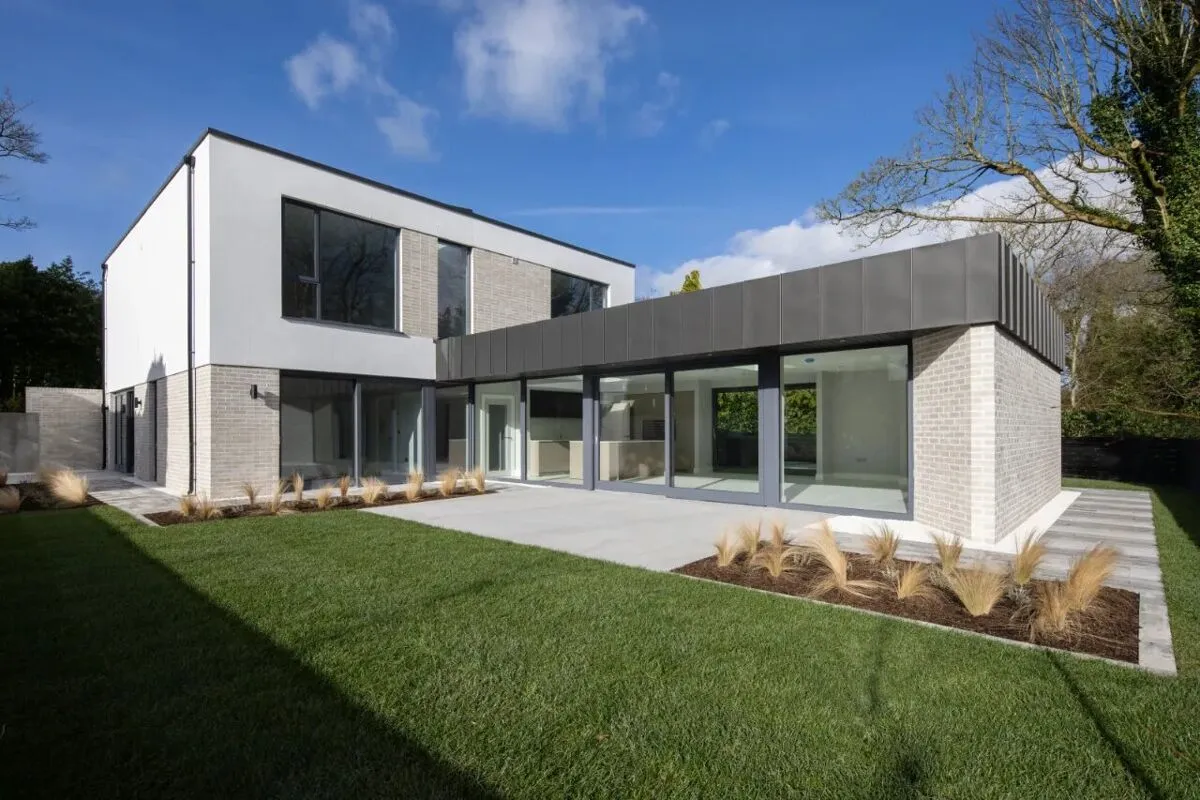 Glen Road, Cultra, BT18, photo 39