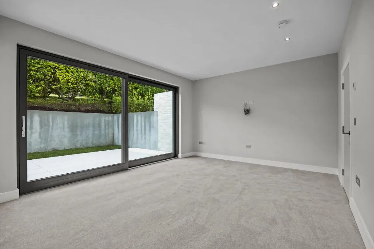 Glen Road, Cultra, BT18, photo 20