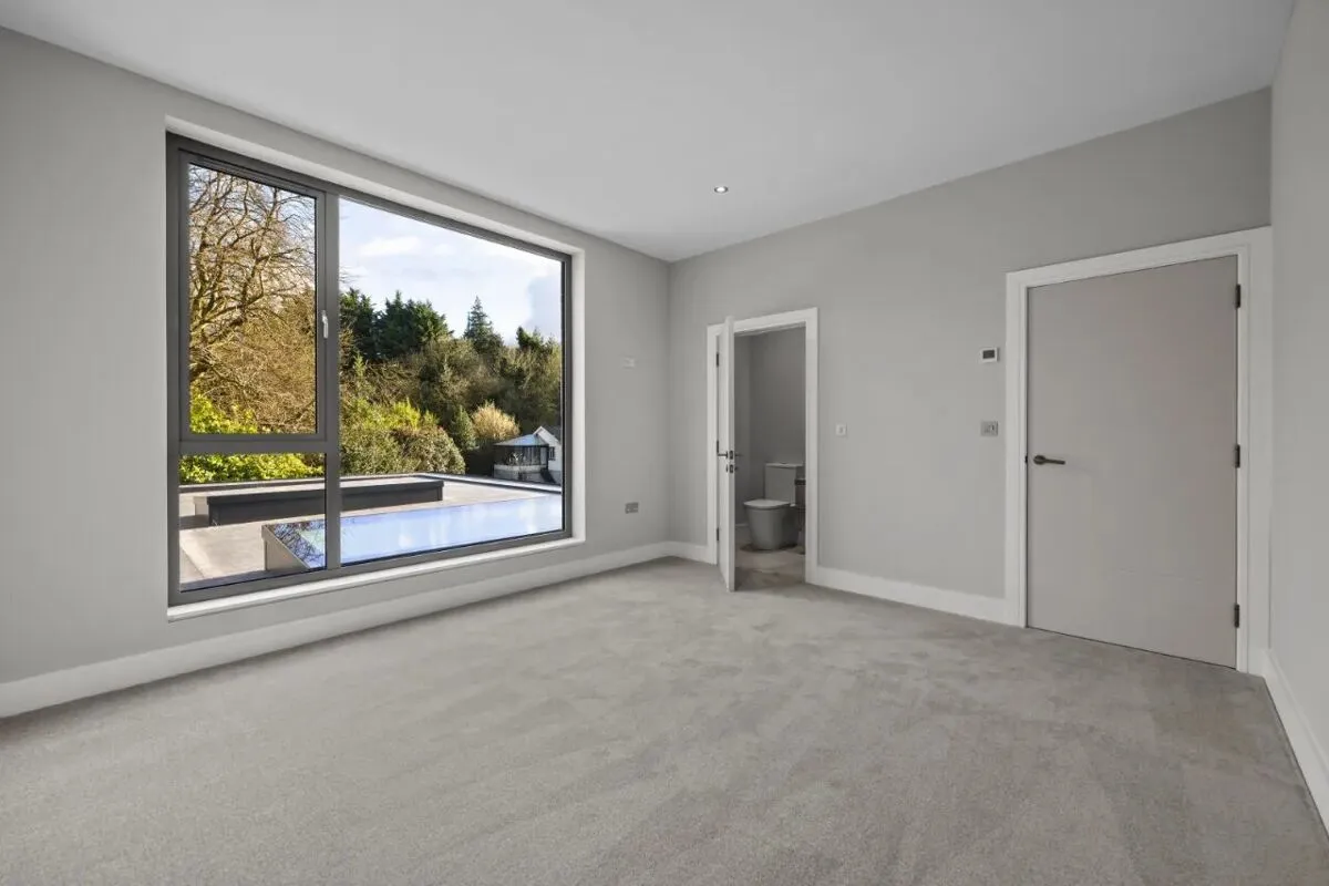Glen Road, Cultra, BT18, photo 30