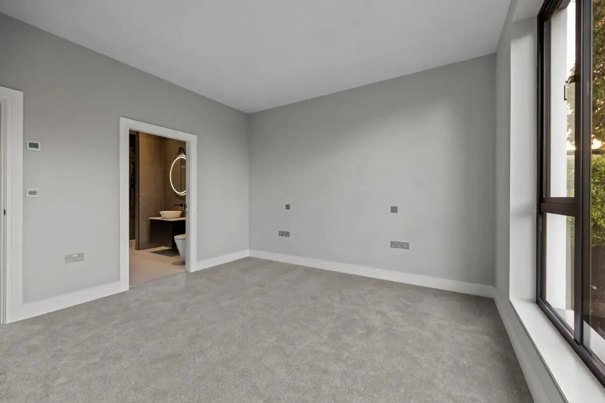 Glen Road, Cultra, BT18, photo 34