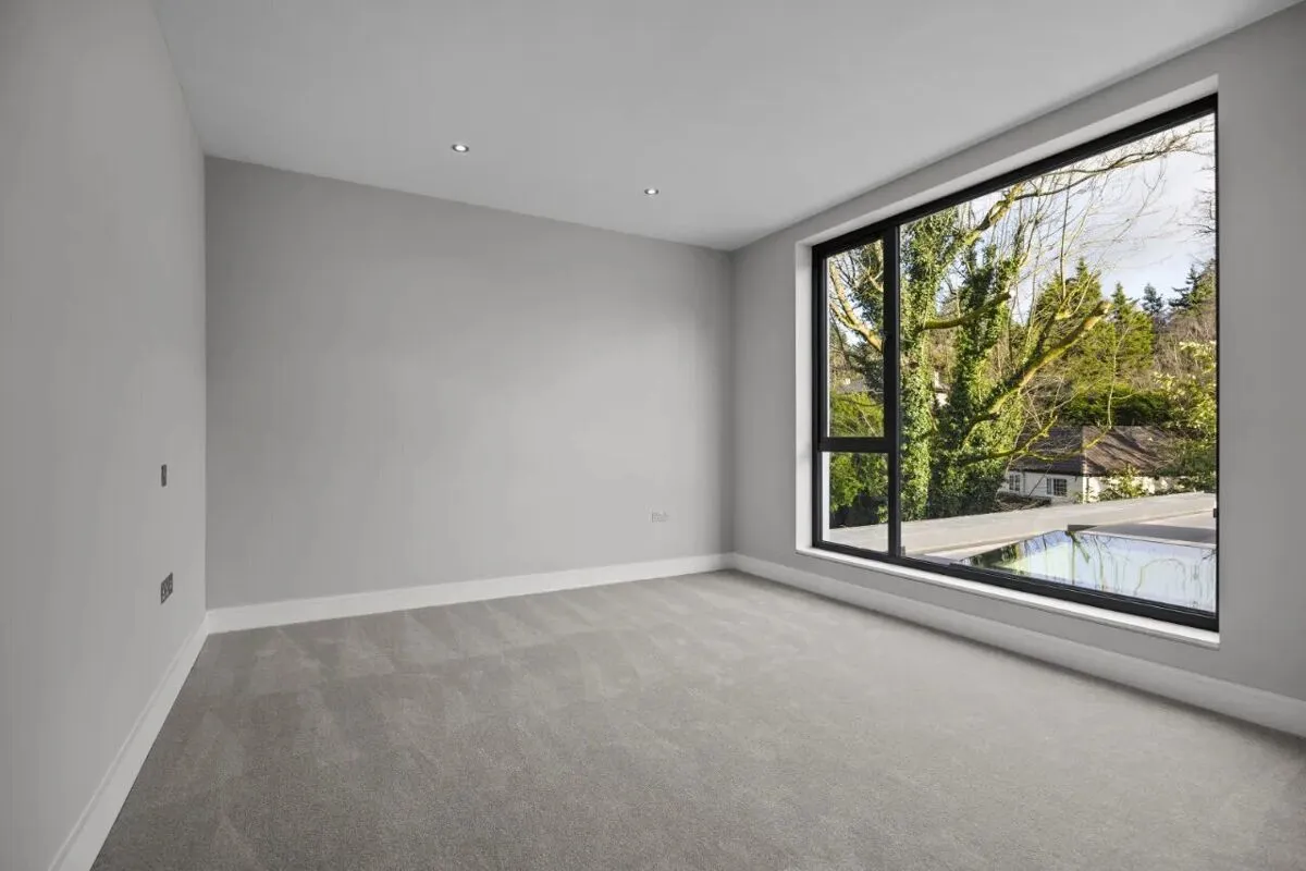 Glen Road, Cultra, BT18, photo 31