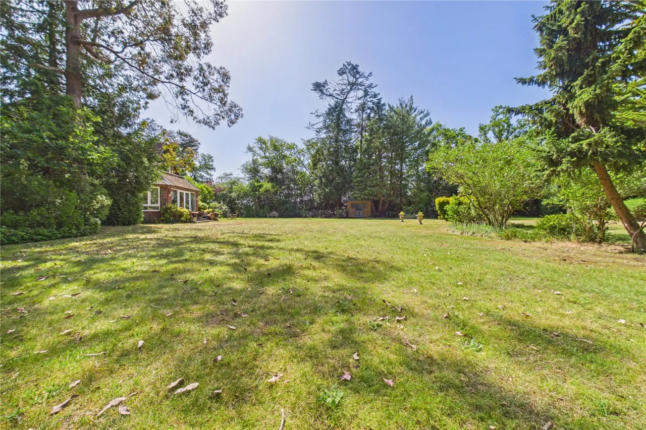 Sulhamstead Abbots, Sulhamstead, RG7, photo 4