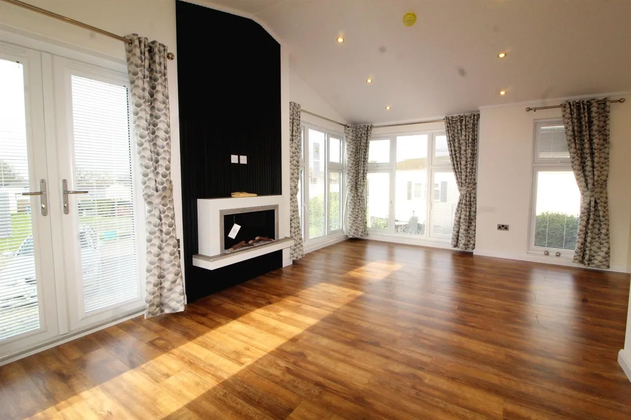 Arkley Park Barnet Road, Arkley, Barnet EN5 3JH, photo 2