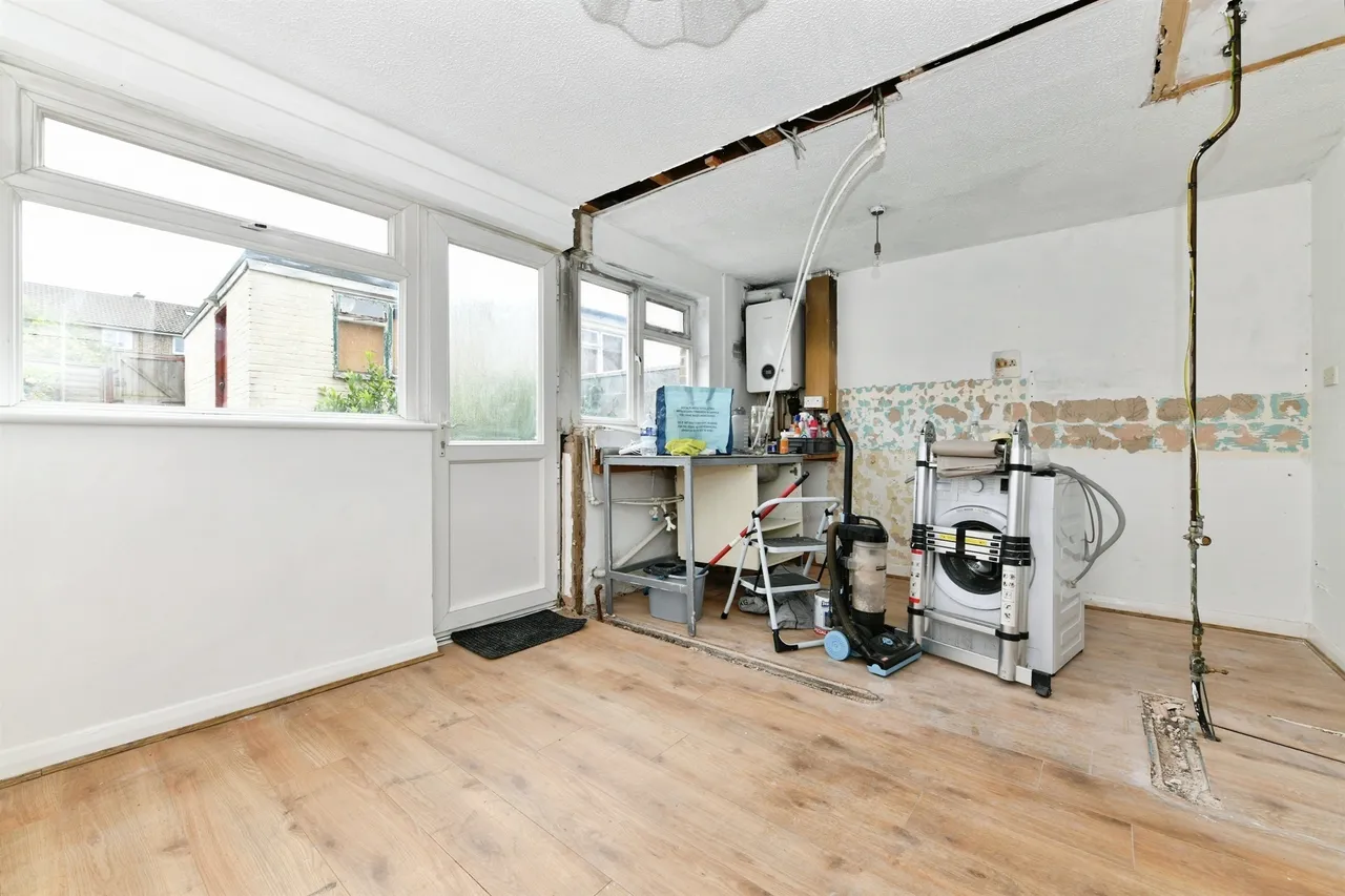 Wickham Way, Shepton Mallet, BA4, photo 15