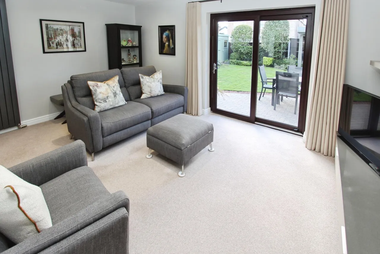 St James Court, Sandiacre, NG10, photo 6