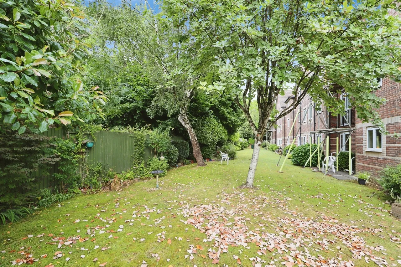 Velindre Road, Cardiff, CF14, photo 5
