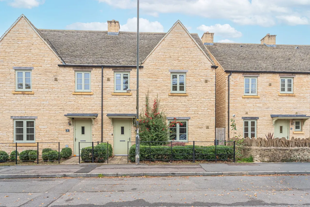 4 bed house for sale, Tailors Walk, Tetbury