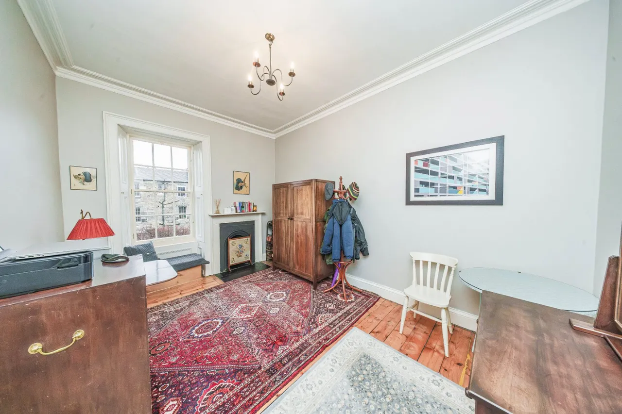 Fettes Row, New Town, EH3, photo 17